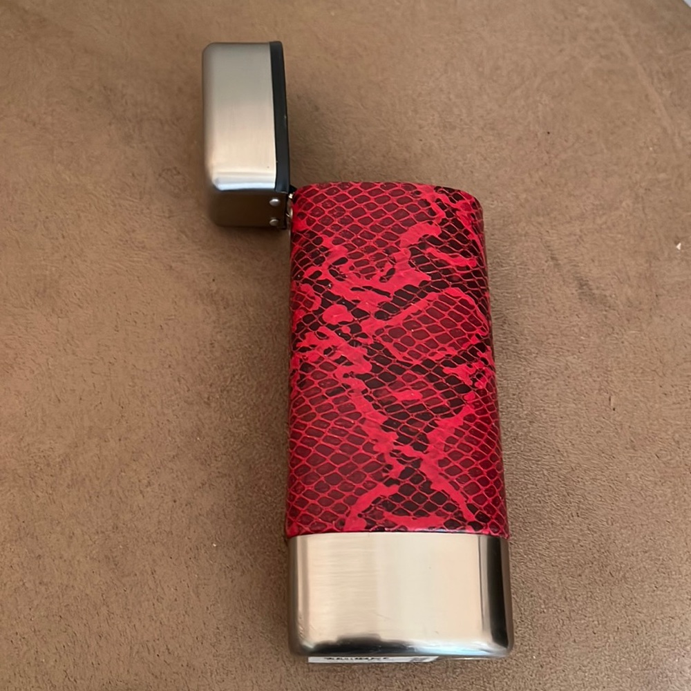 Hard eyeglass case